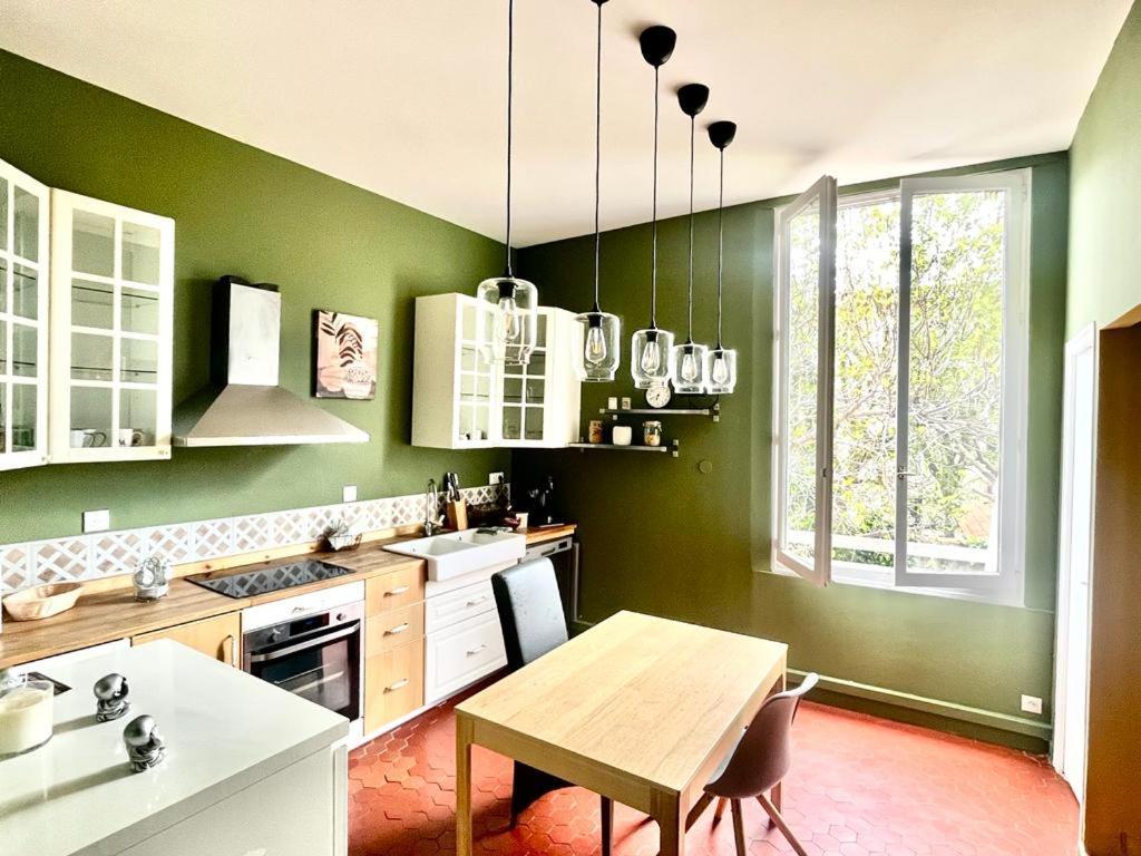 Apartamento Un Moment Suspendu Aix-en-Provence Exterior foto